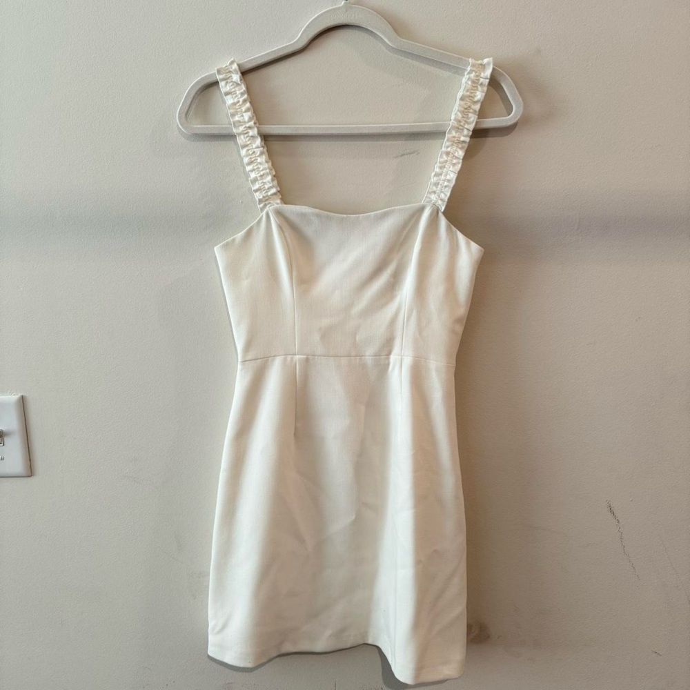 French connection white whisper ruffle sweetheart dress A-line ruffle trim